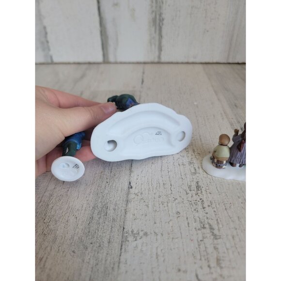 Dept 56 58025 The Old Puppeteer village accessory xmas - Picture 7 of 8